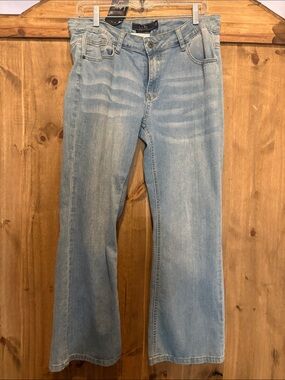 L&B Light Blue Women's Ankle Crop Jeans